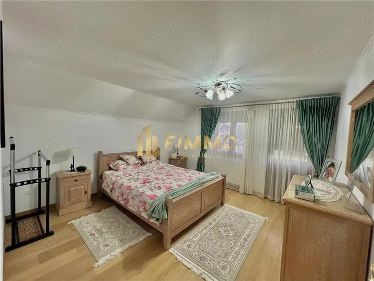 Casă cu 5 camere cu Teren 767 Mp în Bosanci