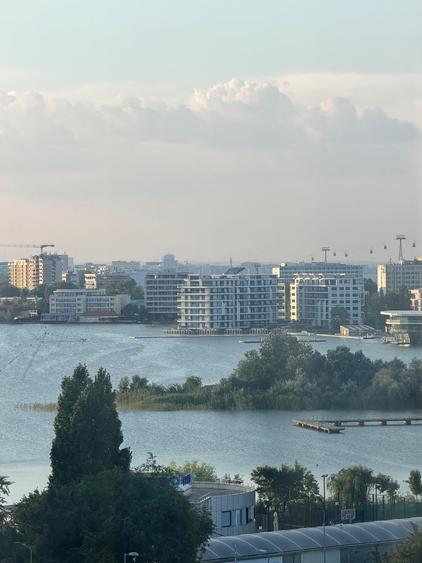 Apartament cu 2 camere decomandat, mobilat în Sat Vacanță