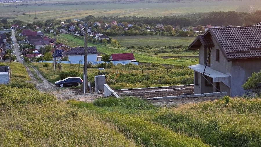 Teren de 500 mp, în Șimnicu de Sus
