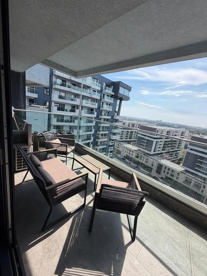 Apartament cu 4 camere decomandat în Floreasca