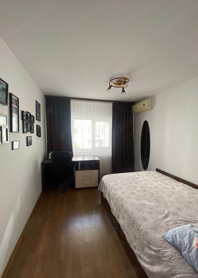 Apartament cu 3 camere decomandat în Ultracentral