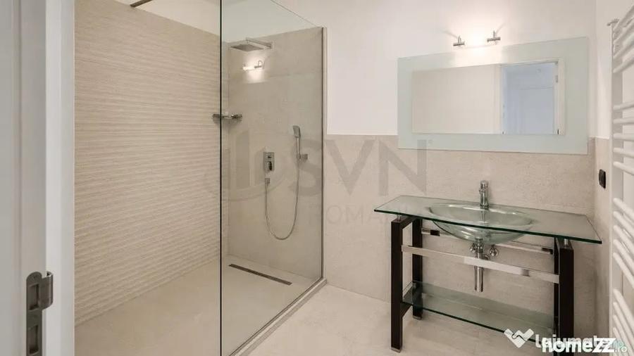 Apartament cu 5 camere decomandat, mobilat în Primăverii