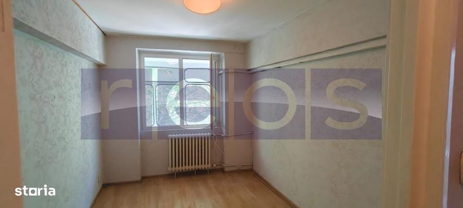 Apartament cu 3 camere decomandat în Tineretului