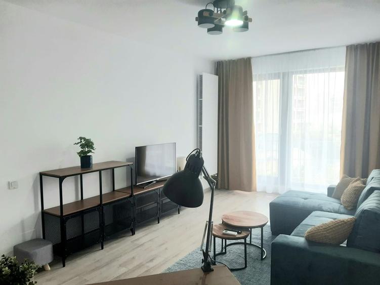 Apartament cu 2 camere decomandat în Drumul Taberei