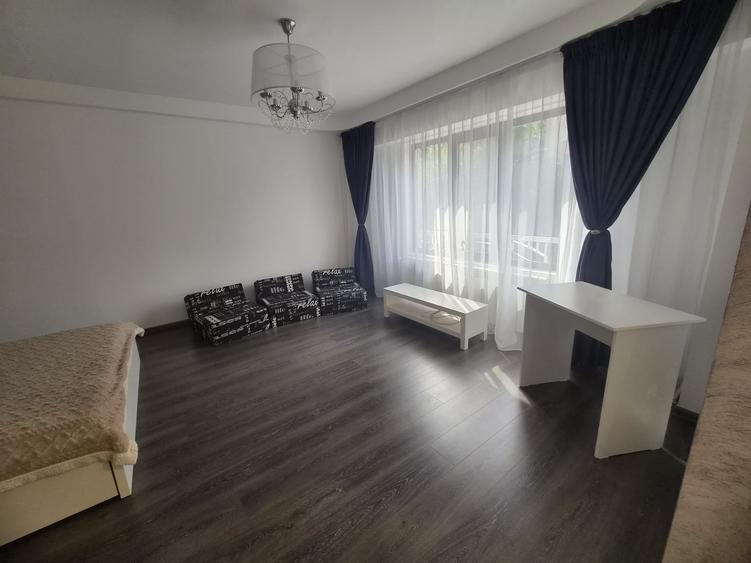 Garsonieră semidecomandată în Virtuții