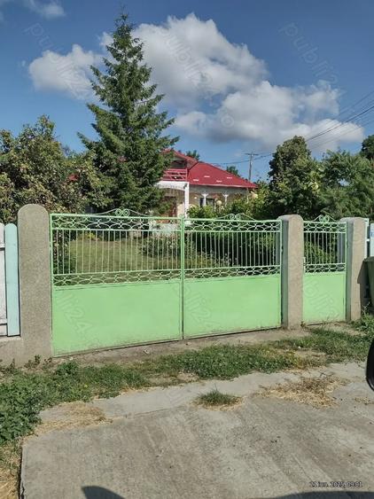 Casă cu 2 camere în Lipovăț