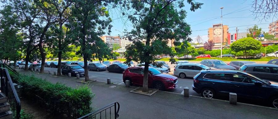 Apartament cu 2 camere semidecomandat în Lujerului
