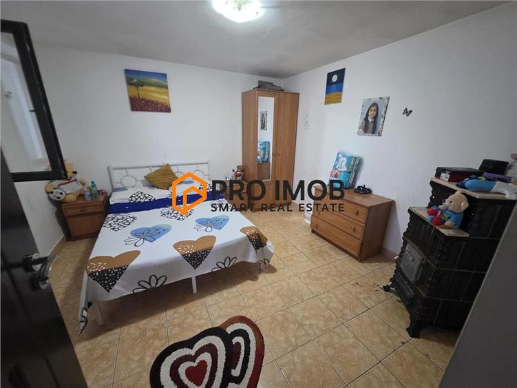 Casă individuală cu 4 camere cu Teren 913 Mp în Jorăști