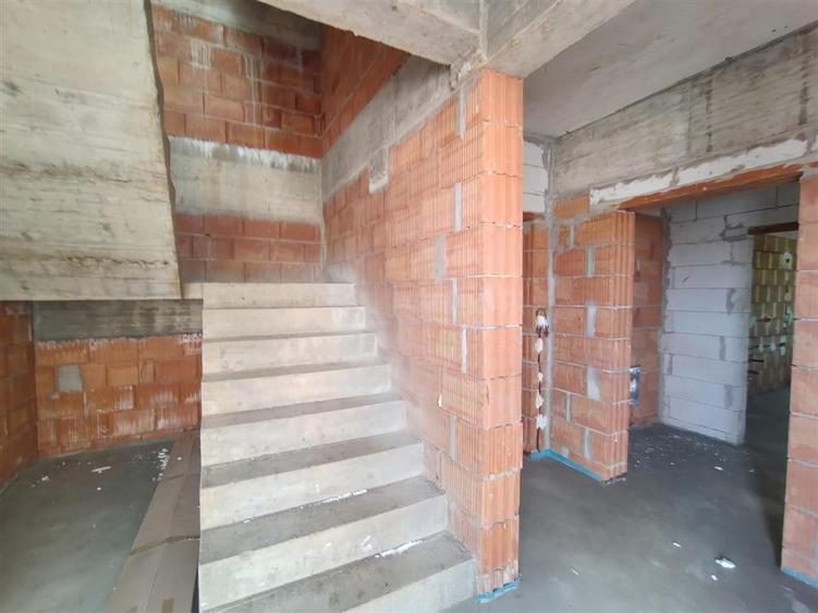 Apartament cu 2 camere decomandat în Burdujeni