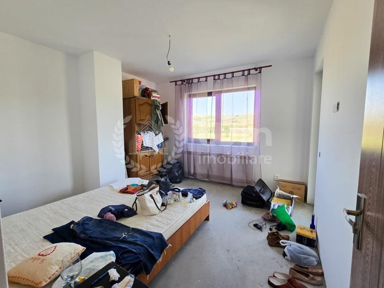 Casă individuală cu 5 camere cu Teren 2500 Mp în Gheorgheni