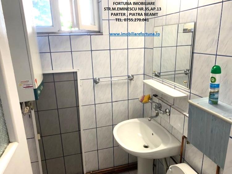 Apartament cu 4 camere decomandat în Central