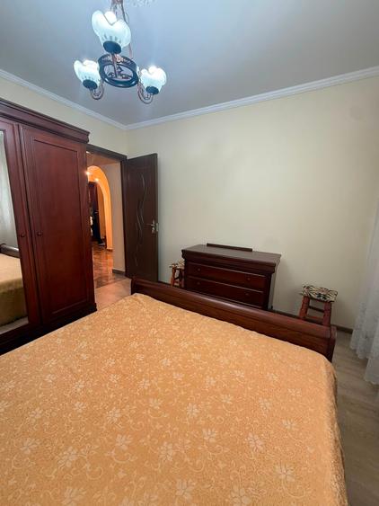 Apartament cu 3 camere în Ultracentral