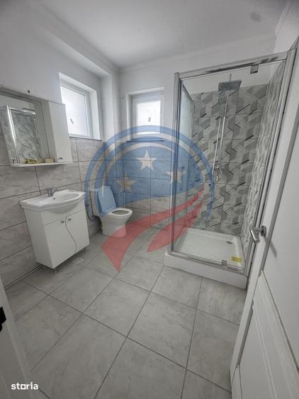 Casă cu 4 camere în Șimnicu de Jos