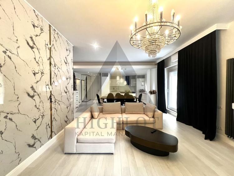 Apartament cu 5 camere semidecomandat, mobilat în Herăstrău