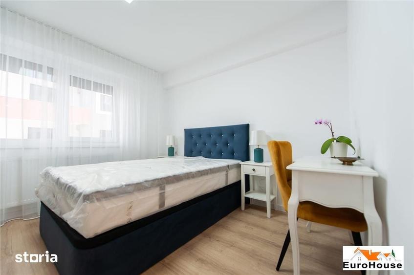 Apartament cu 3 camere decomandat în Cetate