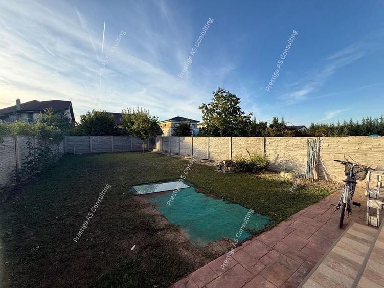 Duplex cu 4 camere cu Canalizare în Dumbrăvița