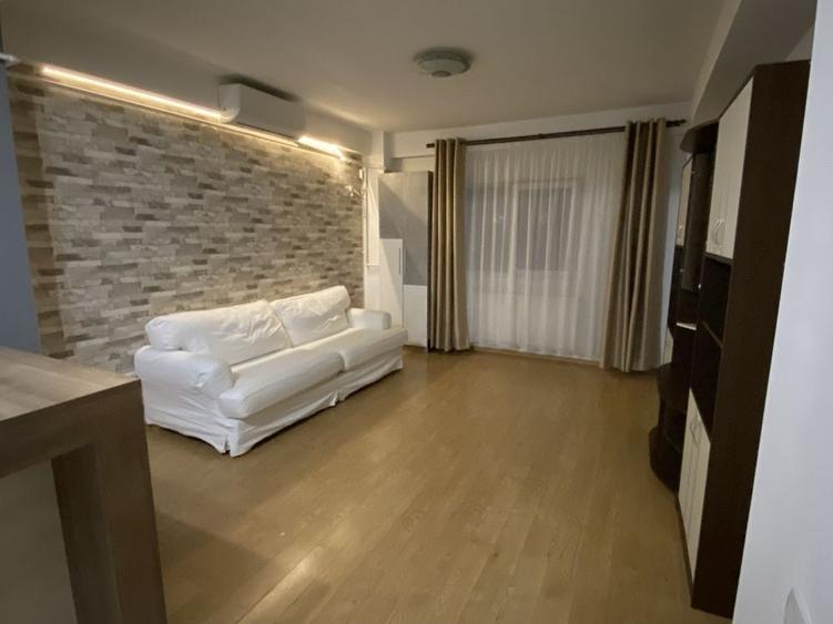 Apartament cu 2 camere în Roșu