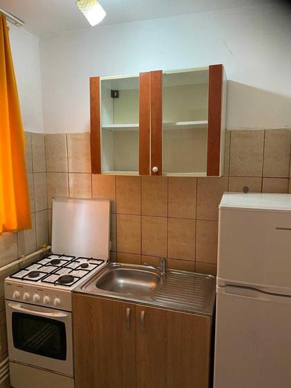 Garsonieră semidecomandată în Central