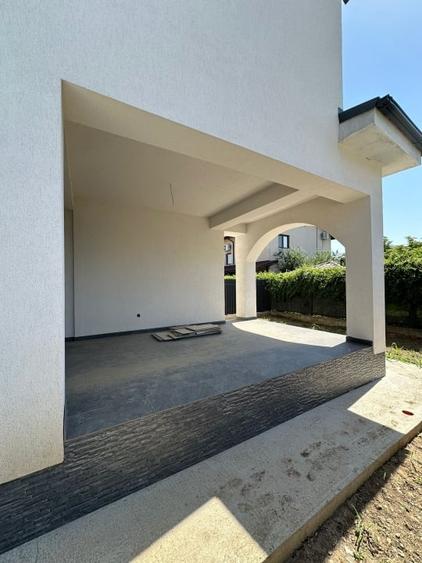 Duplex cu 4 camere cu Canalizare în Vârteju