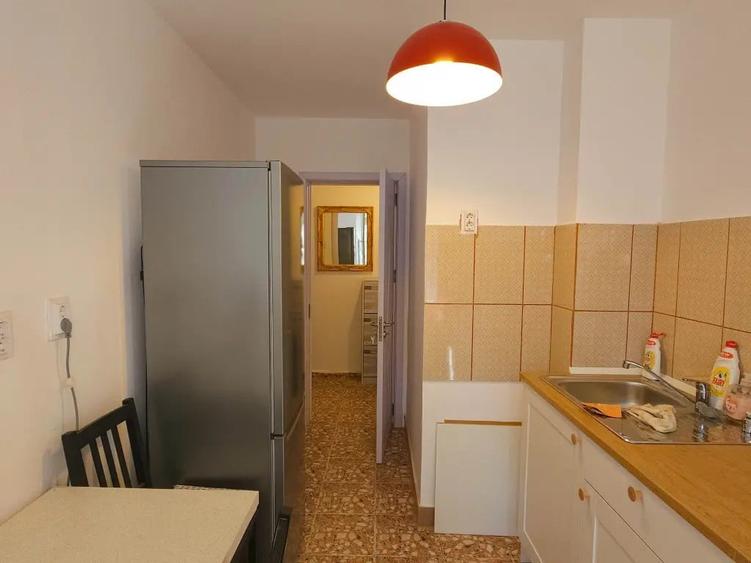 Inchiriez apartament 2 camere - 15