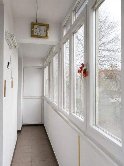 Apartament cu 3 camere decomandat, mobilat în Drumul Taberei