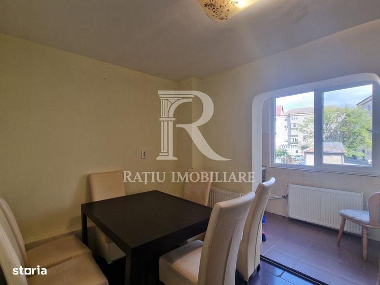 Apartament cu 3 camere în Nufărul