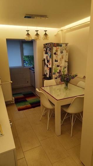 Apartament cu 2 camere decomandat în Exterior Vest