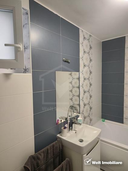 Casă individuală cu 6 camere cu Canalizare în Apahida