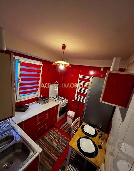 Apartament cu 2 camere decomandat, mobilat în Drumul Taberei