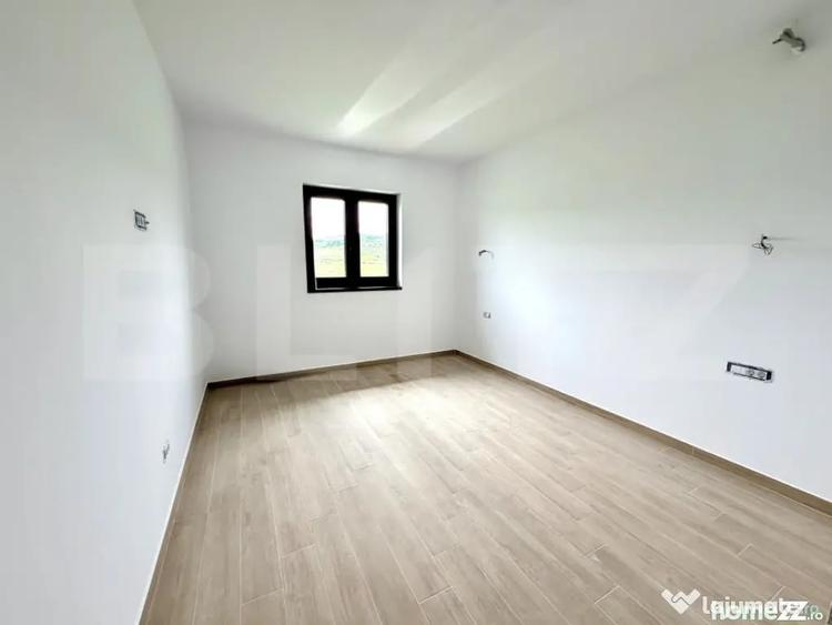 Casă cu 4 camere cu Teren 500 Mp în Ighiu