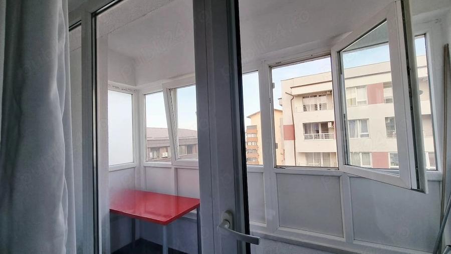 Apartament cu 3 camere decomandat în Militari