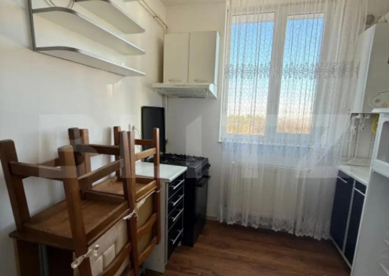 Apartament cu 2 camere semidecomandat în George Enescu
