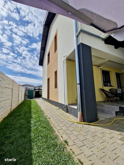Casă cu 3 camere în Girocului