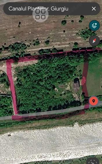 Teren de 5750 mp, în Sud