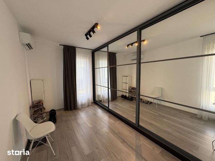 Casă cu 4 camere cu Teren 262 Mp în Berceni