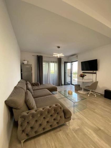 Apartament cu 2 camere, mobilat în Agigea