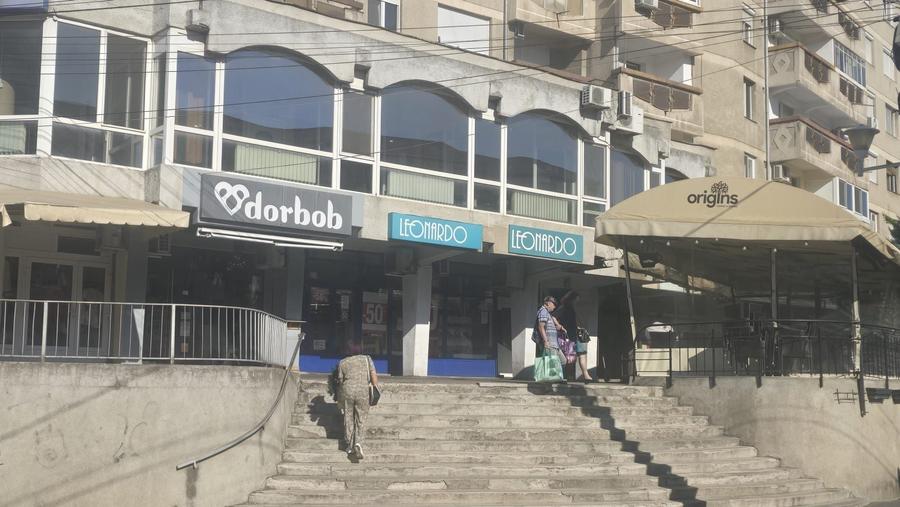 Spațiu comercial, de 61 mp, în Rogerius