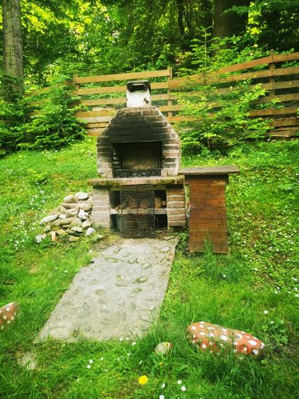 Apartament cu 2 camere semidecomandat în Furnica