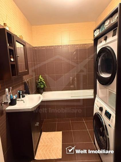 Apartament cu 3 camere decomandat, mobilat în Florești