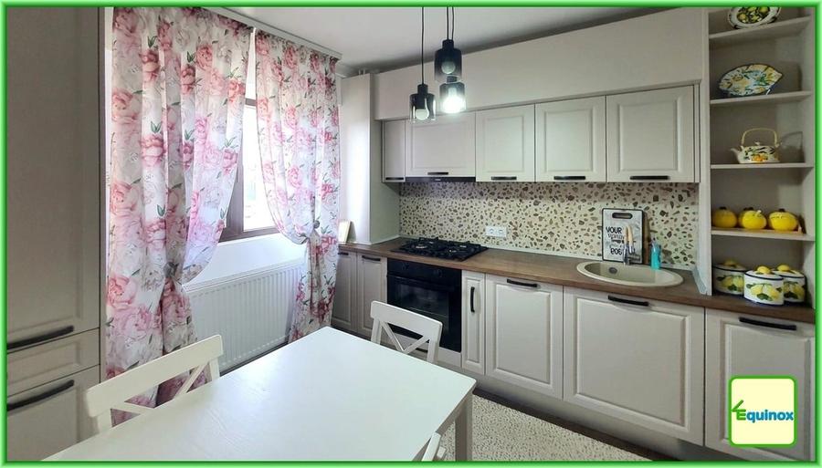 Apartament cu 2 camere decomandat în Democrației