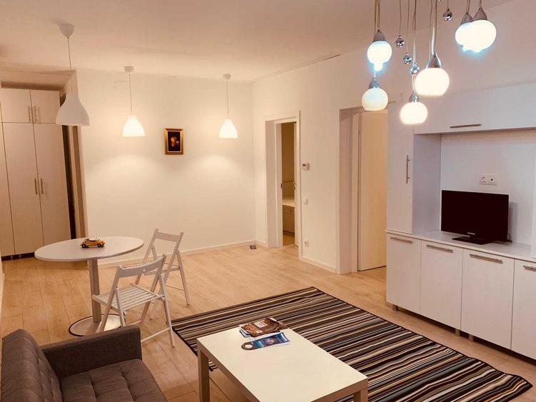 Apartament cu 2 camere semidecomandat în Nord