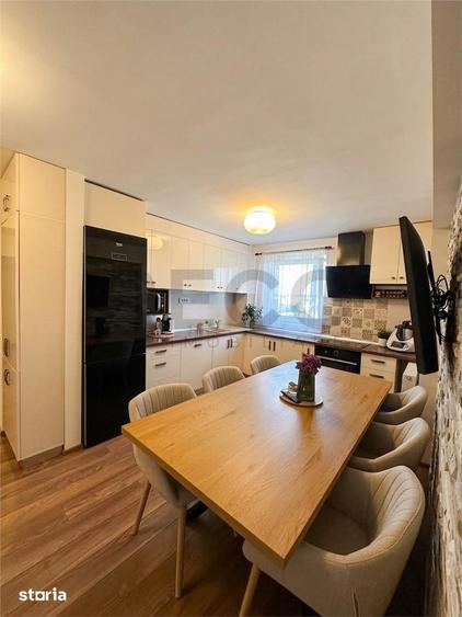 Apartament cu 3 camere decomandat în Decebal