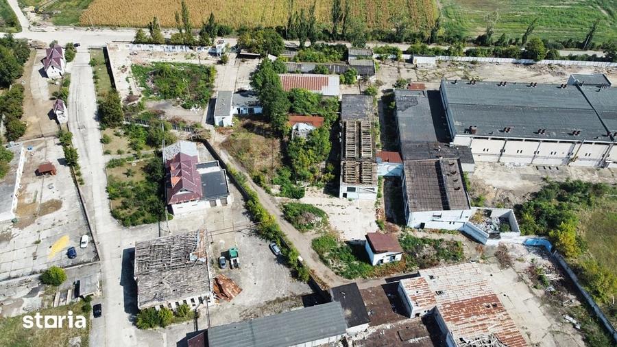Spațiu comercial, de 3,532 mp, în Central