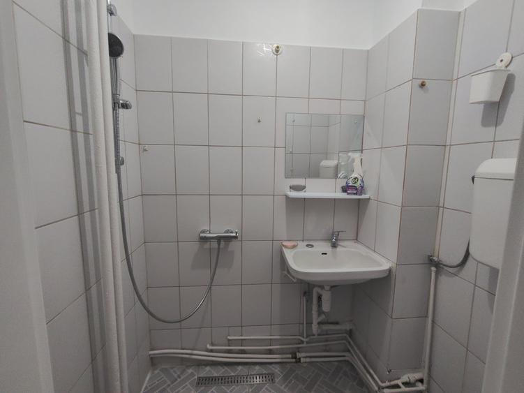 Spațiu comercial, de 81 mp, în Tineretului