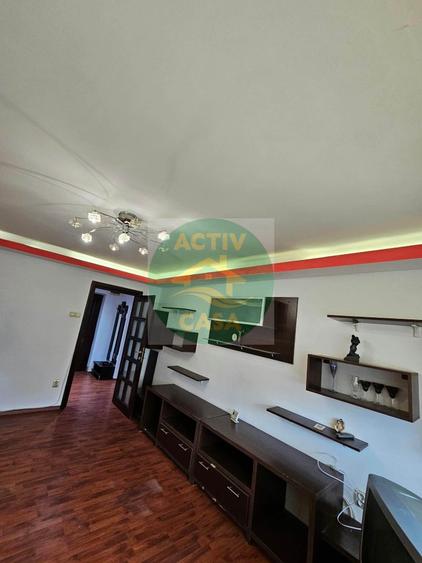 Apartament cu 2 camere decomandat în Central