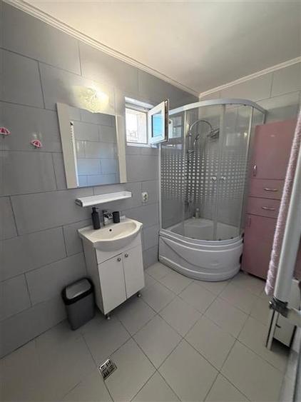Casa Renovata si Mobilata Complet - Pozitionare Excelenta - Aproape de Delfinari - 14