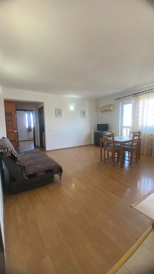Apartament cu 2 camere nedecomandat în Central