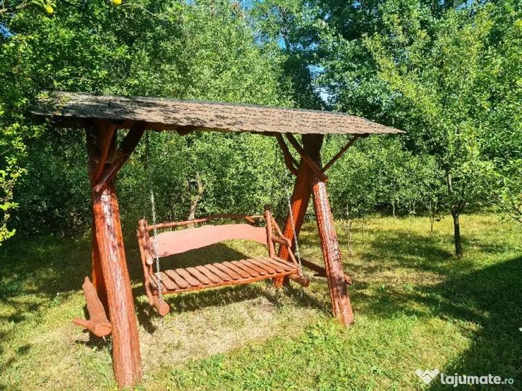 Casă cu 4 camere cu Teren 1800 Mp în Central