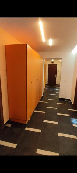 Apartament cu 4 camere decomandat în Vitan Mall