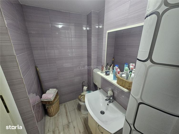 Apartament cu 2 camere decomandat în Calea Caransebeșului